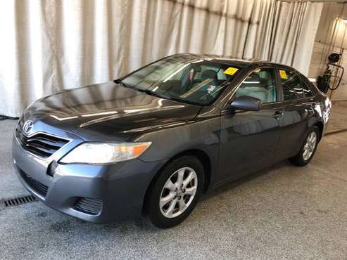 2011 TOYOTA CAMRY - - by dealer - vehicle automotive for sale in Palmetto, FL