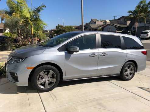 2018 Honda Odyssey EX-L w/Nav & Entertainment LIKE NEW! for sale in Fountain Valley, CA