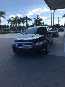 2011 Ford Taurus Limited for sale in Wellington, FL