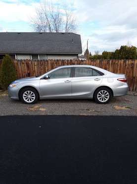 2015 Toyota Camry LE - cars & trucks - by owner - vehicle automotive... for sale in Redmond, OR