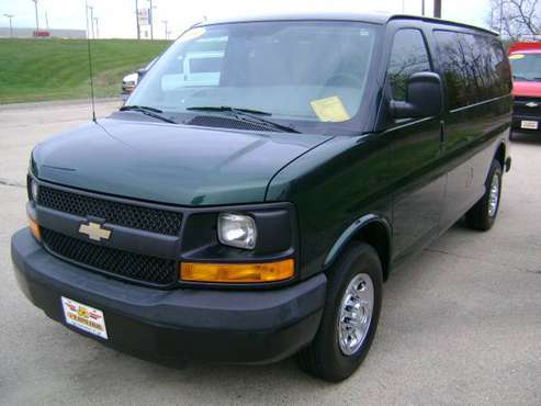 2014 CHEVROLET EXPRESS 2500 12 PASSENGER VAN - cars & trucks - by... for sale in Dubuque, IA