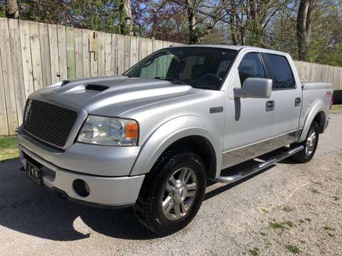 2OO6 FORD F/15O LIMITED EDITION CREW CAB 4 x 4 for sale in Mahomet, IL