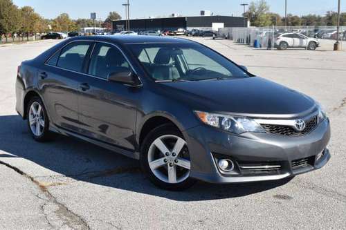 2014 Toyota Camry SE ***79K MILES ONLY*** - cars & trucks - by... for sale in Omaha, IA