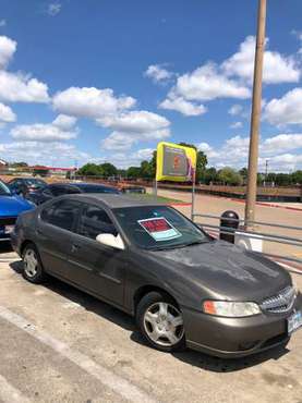 2000 Nissan Altima GXE for sale in Arlington, TX