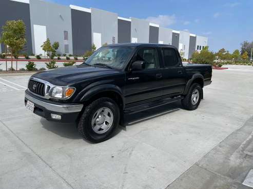 2004 Toyota Tacoma sr5 4cylinder for sale in Bakersfield, CA