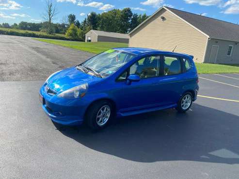 2008 Honda Fit Sport Hatchback 5spd Manual-Clean Car Fax-New Tires -... for sale in Spencerport, NY