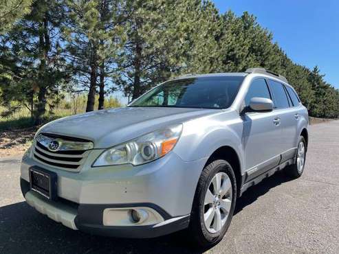 2012 SUBARU OUTBACK 3 6 LTD AWD BLUETOOTH ROOF SUPER CLEAN! - cars & for sale in Minneapolis, MN