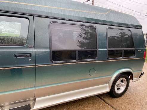 Van for sale - cars & trucks - by owner - vehicle automotive sale for sale in Springfield, MO