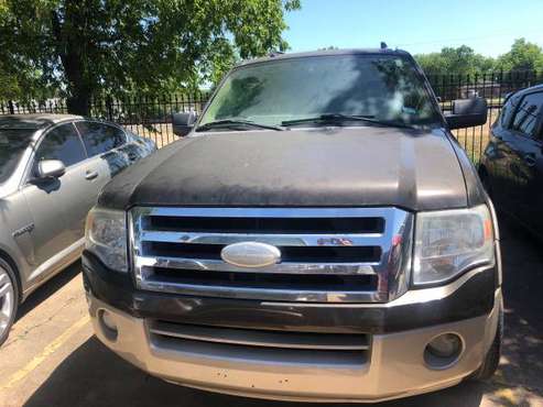 2008 Ford Expedition needs engine for sale in Dallas, TX