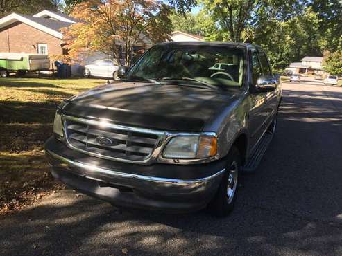 2002 Ford F-150 Crew Cab one owner for sale in Newburgh, IN