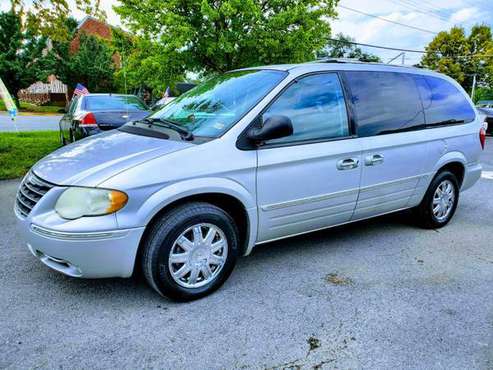 2005 Chrysler Town & Country Minivan, 1-Owner Low Mileage 98k Mint⭐... for sale in Front Royal, VA