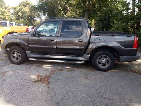05 Ford Explorer Sport trac XLT 4X4 . for sale in Pawtucket, RI
