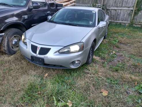 2006 Pontiac Grand Prix great for work or school! - cars & trucks -... for sale in Kansas City, MO