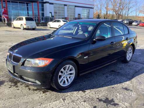 Clean Carfax! 2006 BMW 325i! Low Mileage! Sharp! - cars & trucks -... for sale in Ortonville, OH