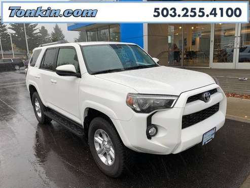 2019 Toyota 4Runner 4x4 4WD 4 Runner SR5 SUV - cars & trucks - by... for sale in Portland, OR