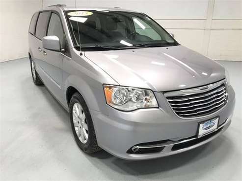 2015 Chrysler Town & Country Touring with - cars & trucks - by... for sale in Wapakoneta, IN