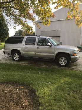 2004 Chevy Suburban LT for sale in Elgin, IL