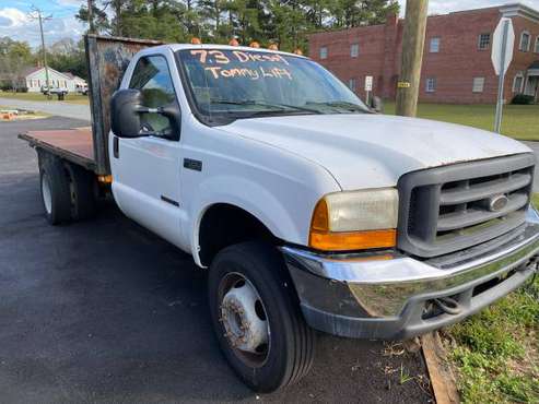 2001 Ford F550 FlatBed 7.3 Turbo Diesel, Only 190k Miles- Tommy Lift... for sale in Wallace, NC