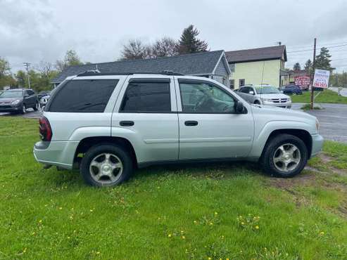 2007 Chevy Trailblazer Ls - - by dealer - vehicle for sale in Frankfort, NY