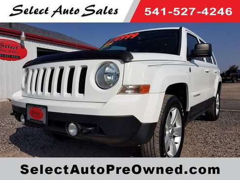 2014 JEEP PATRIOT LATITUDE 4X4 - cars & trucks - by dealer - vehicle... for sale in Redmond, OR