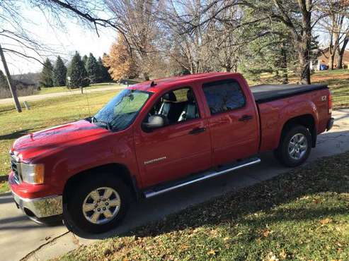 Red 2013 GMC Sierra SLE Crew Cab 4x4 Truck (123,000 Miles) - cars &... for sale in Dallas Center, IA