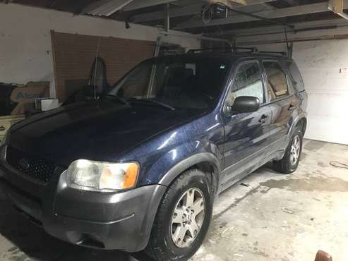 2004 Ford Escape - cars & trucks - by owner - vehicle automotive sale for sale in Fort Branch, IN