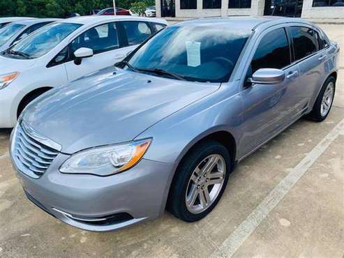 2014 Chrysler 200 LX - silver - cars & trucks - by dealer - vehicle... for sale in Pearl, MS