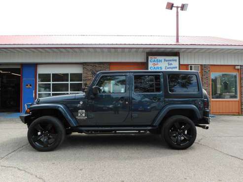 ★★★ 2007 Jeep Wrangler Unlimited 4x4 / Nice Customized Jeep! ★★★ -... for sale in Grand Forks, ND