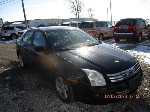 2007 FORD FUSION 4DRS BLACK 164K - cars & trucks - by dealer -... for sale in Perrysburg, OH