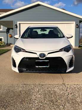 2017 TOYOTA COROLLA SE with HEATED SEATS - cars & trucks - by owner... for sale in Moorhead, ND