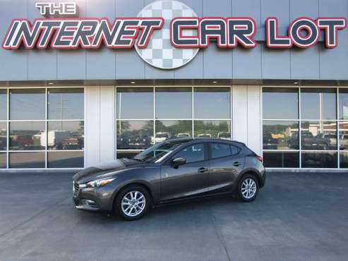 2018 *Mazda* *Mazda3 5-Door* *Sport Automatic* - cars & trucks - by... for sale in Council Bluffs, NE