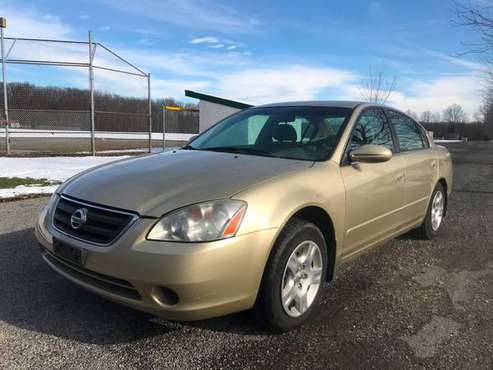 2004 Nissan Altima - cars & trucks - by dealer - vehicle automotive... for sale in Ravenna, OH