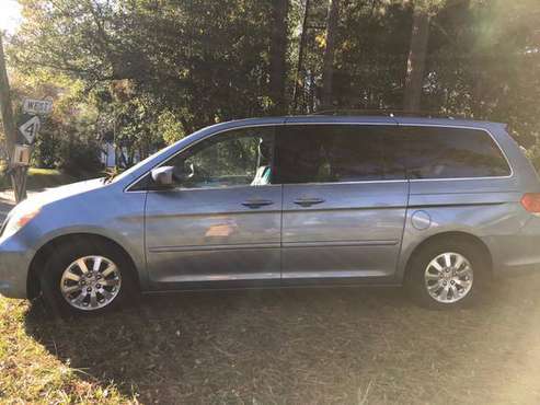 2010 Honda Odyssey - cars & trucks - by owner - vehicle automotive... for sale in Wallace, NC