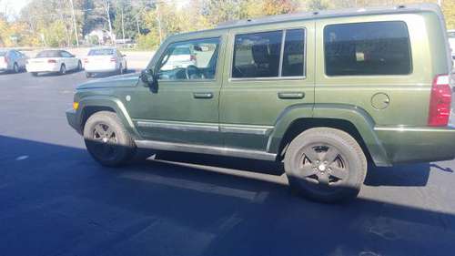 2007 JEEP CAMMANDER*3RD ROW SEAT*4X4* - cars & trucks - by dealer -... for sale in Niagara Falls, NY