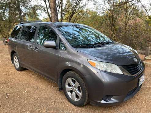 2011 Toyota Sienna Excellent - cars & trucks - by owner - vehicle... for sale in Weimar, CA