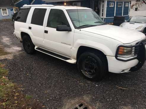 2000 Cadillac Escalade - cars & trucks - by owner - vehicle... for sale in Ovid, NY