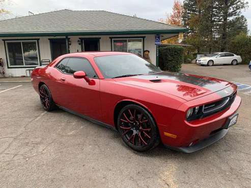 2009 DODGE CHALLENGER SE WE WILL BEAT ANYBODYS PRICE - cars & trucks... for sale in Madera, CA