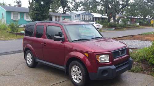 Reliable and SAFE Honda Element RARE 5speed for sale in Panama City, FL