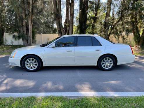 2009 Cadillac DTS for sale in largo, FL