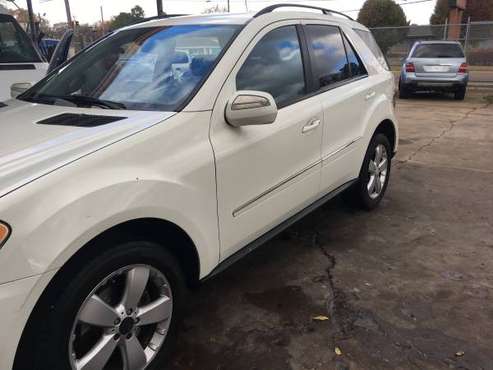 2009 Mercedes-Benz ML350 - cars & trucks - by owner - vehicle... for sale in Memphis, TN