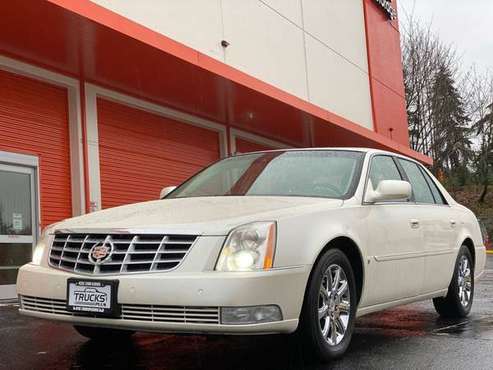 +++ Trucks Plus +++ 2009 Cadillac DTS Luxury 6 Passenger 4 - cars &... for sale in Seattle, WA