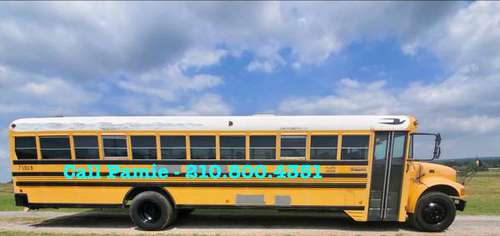 2000 International School Bus - DT466 Diesel - COLD AC - cars & for sale in Adkins, TX
