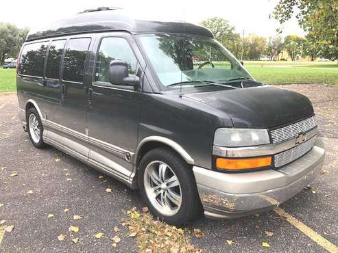 2005 Chevrolet Express 1500 AWD High Top 7 Pass Conversion Van 8 Doors for sale in ST Cloud, MN