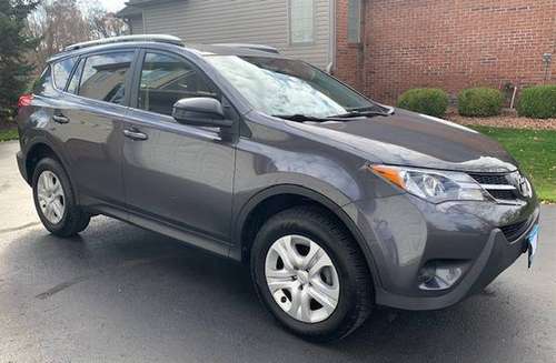 2015 Toyota RAV4 AWD LE - cars & trucks - by owner - vehicle... for sale in Maumee, OH