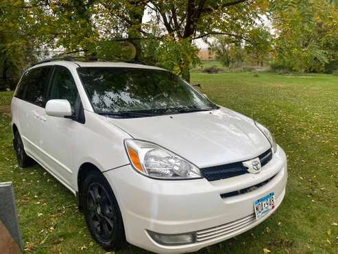 2004 Toyota Sienna XLE Minivan - cars & trucks - by owner - vehicle... for sale in Redwood Falls, MN