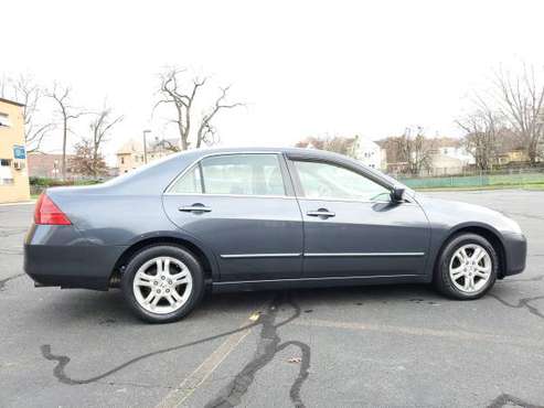 07 Honda Accord - cars & trucks - by owner - vehicle automotive sale for sale in Enfield, MA