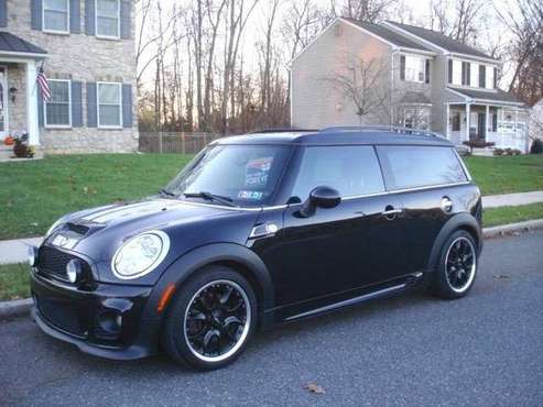 2010 Mini Cooper Clubman S - 6 Speed/Leather/Bluetooth/Xenons/Clean... for sale in Bethlehem, PA
