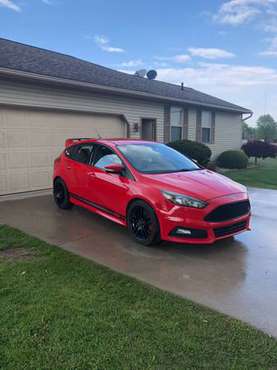 2015 Ford Focus ST for sale in Oregon, OH