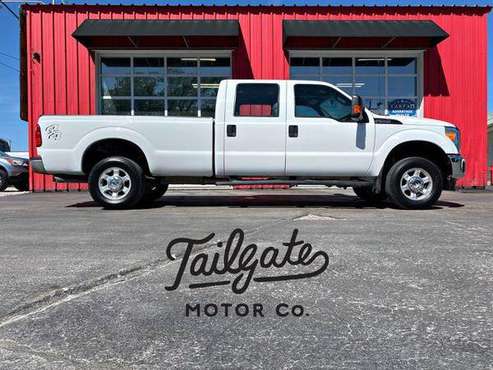 2015 Ford F250 Super Duty Crew Cab XLT Pickup 4D 8 ft Family Owned! for sale in Fremont, NE