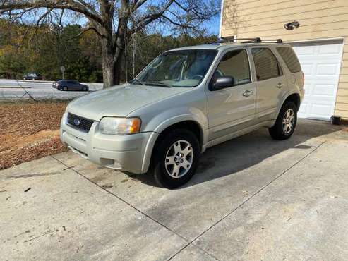 2004 Ford Escape V6 Limited - cars & trucks - by owner - vehicle... for sale in Snellville, GA